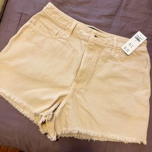 Hollister ultra high rise vintage relaxed mom short 3”